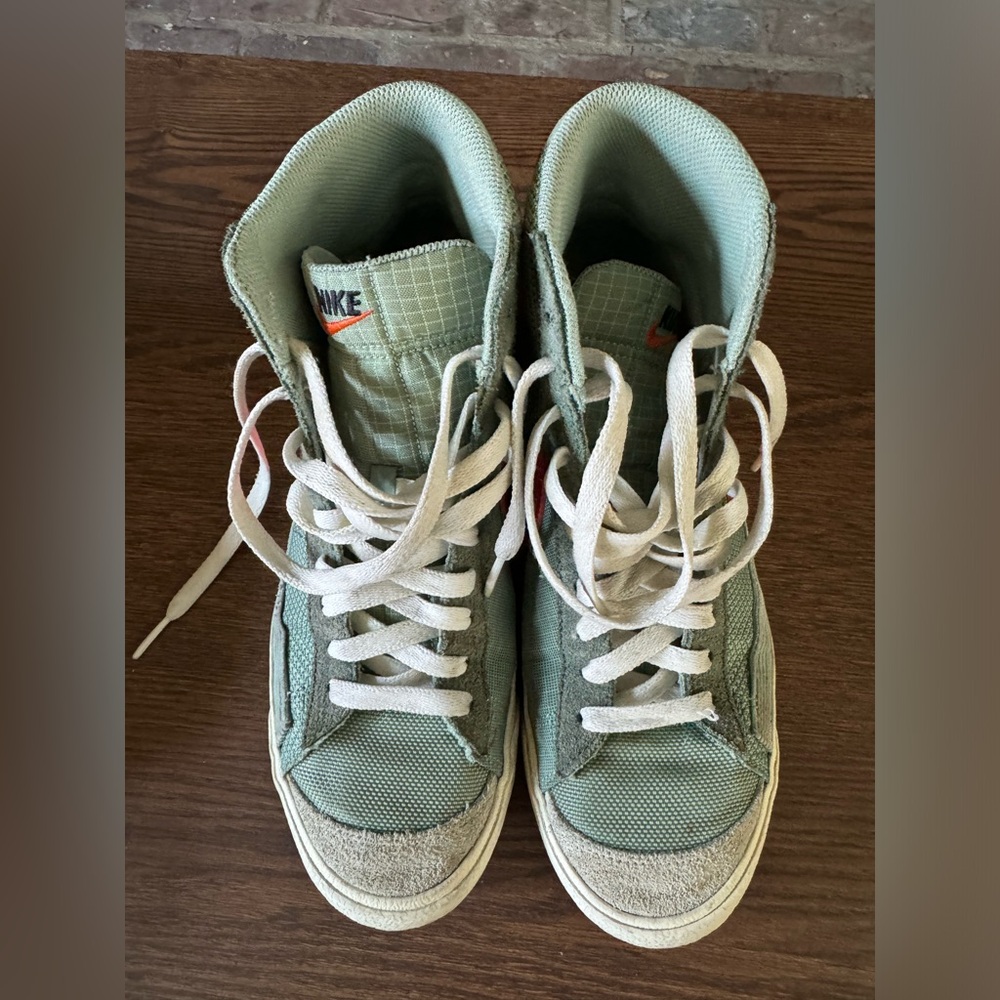 Nike Blazer Mid 77 - Picture 3 of 9